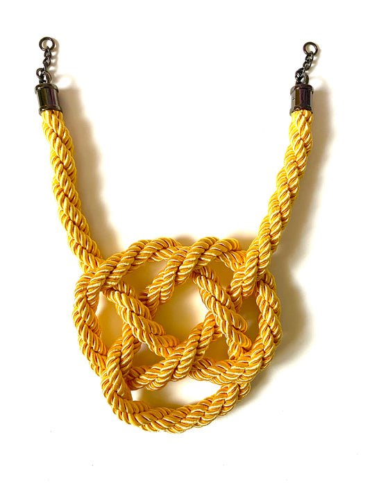 Fusa Knot (Yellow)
